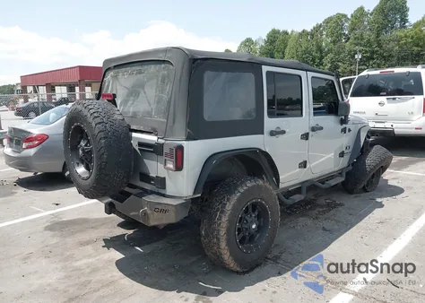 2008 Jeep Wrangler Unlimited X z USA, uszkodzony, nr VIN 1J4GA39188L564525